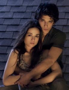 Tyler Posey and Crystal Reed