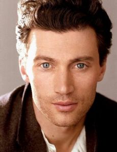 Bryce Pinkham