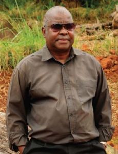 Steve Chimombo