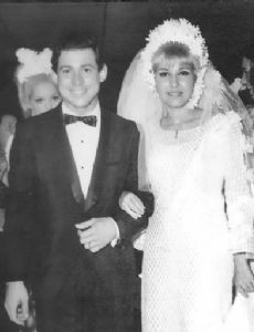 Lissette Álvarez and Chucho Avellanet