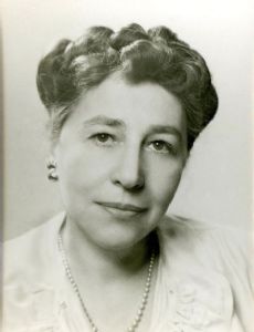 Josette Frank