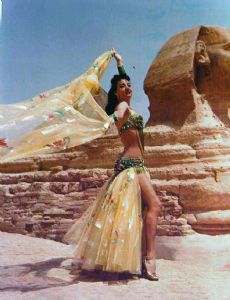 Dalilah (bellydancer)