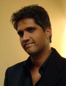 Leo Chaves