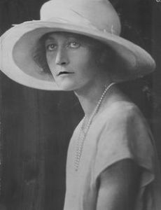 Violet Astor, Baroness Astor of Hever