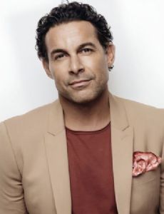 Jon Huertas