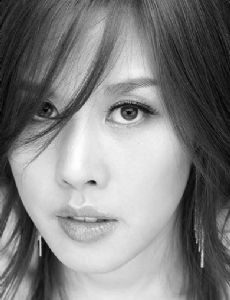 Chae Ri-Na