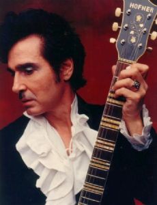 Tav Falco