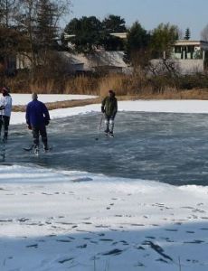 Pond hockey