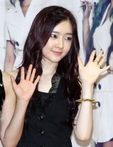 Lee Areum
