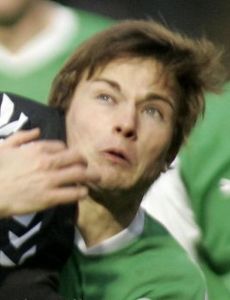 Lewis Stevenson (footballer)