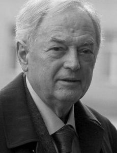 Hrvoje Šarinić