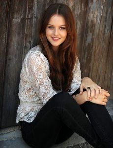 Isabelle Cornish