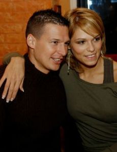 Niki Belluci and DJ Antonyo