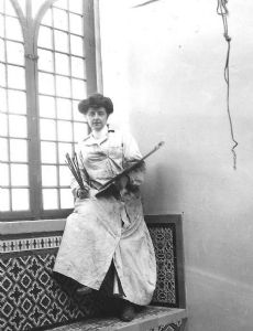 Mary Cameron (painter)