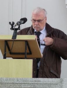 Janez Orešnik