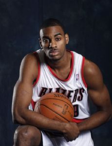 Elliot Williams