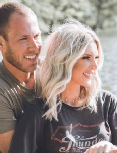 Will Campbell and Lindsie Chrisley Campbell