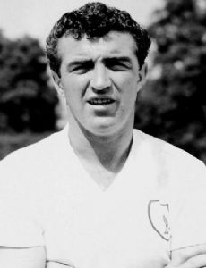 Bobby Smith (footballer born 1933)