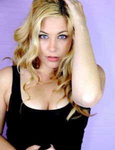 Alexandra Forsythe