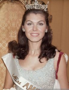 Laurel Schaefer