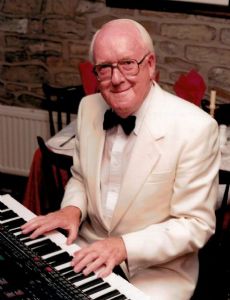 Derek Hilton