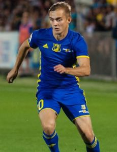 Aleksandr Zuyev (footballer)