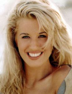 Amy Faye Hayes