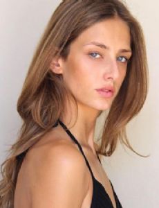 Nora Vara