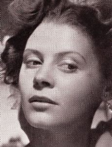 Lianella Carell
