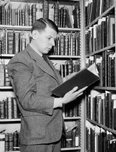 Giles Dawson