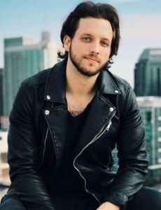 Kyle Yorlets