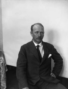 Bernhard Folkestad