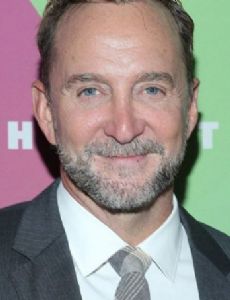 Clinton Kelly FamousFix