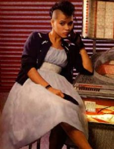 Annabella Lwin