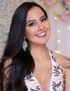 Mayra Bravo (model)