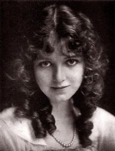 Vivian Martin