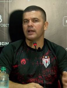 Umberto Louzer