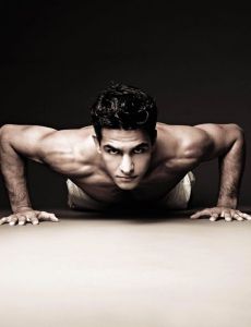Leandro Guilheiro