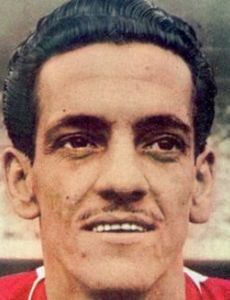 Décio Esteves