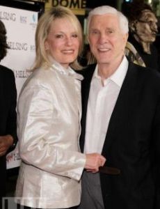Barbaree Earl and Leslie Nielsen