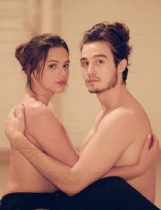 Tiago Iorc and Bruna Marquezine