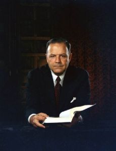 W. Reece Smith Jr.