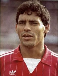 Roberto Cabañas