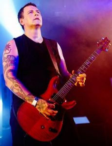 Steve Austin (musician)
