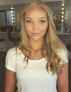 Arna Ýr Jónsdóttir