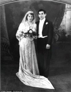 Arthur Kardashian and Helen Kardashian