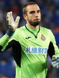 Pau López