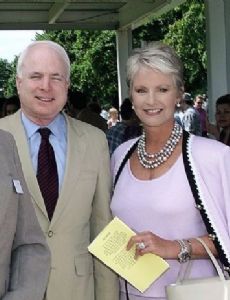 John McCain and Cindy lou Hensley