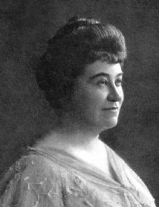 Ella Christie