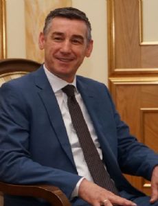 Kadri Veseli